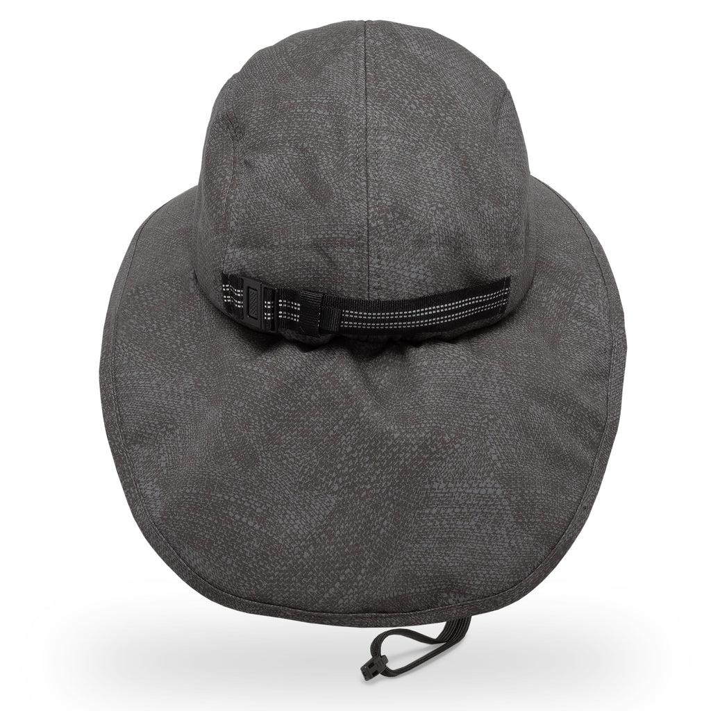 Arctic Adventure Hat J4 0b