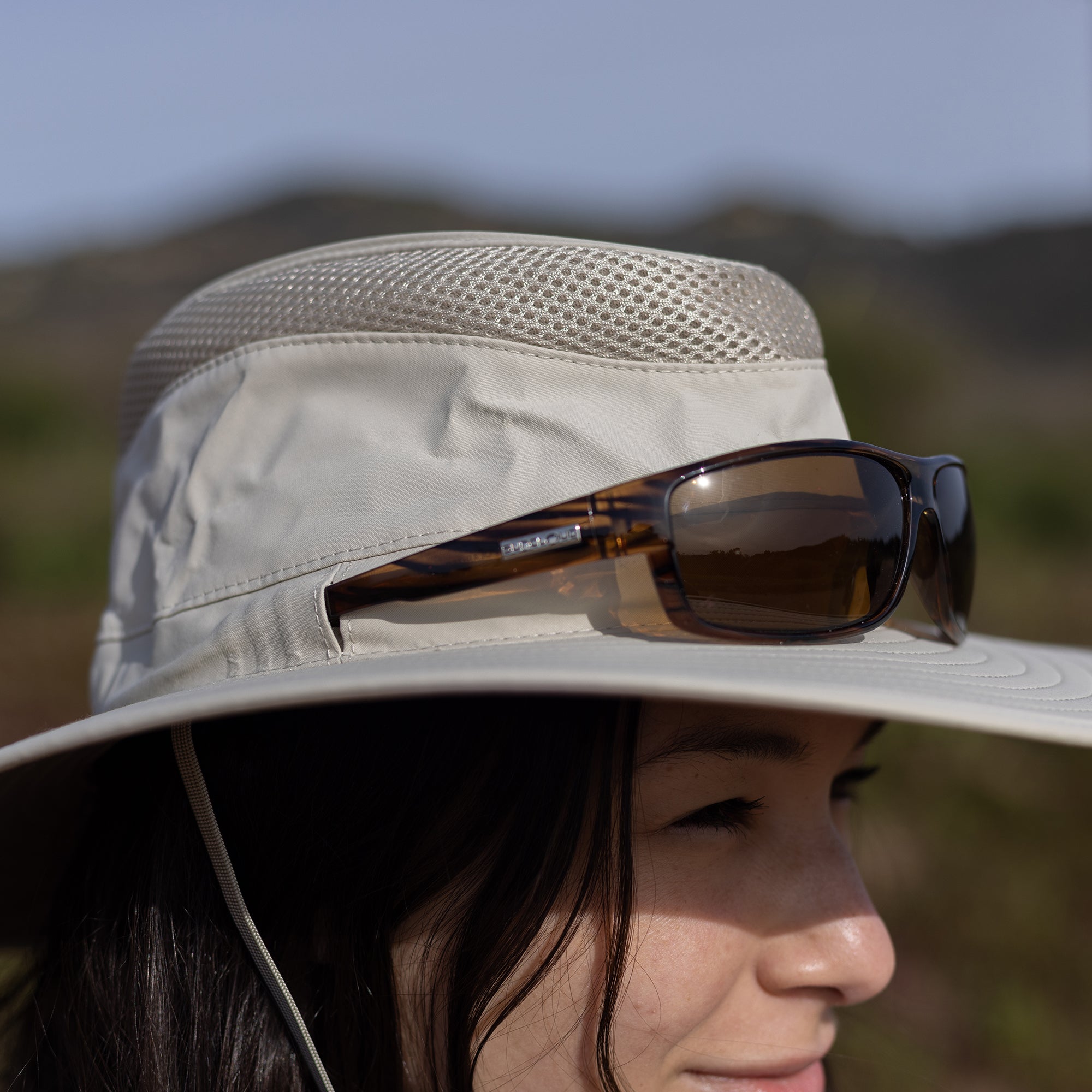 Charter Hat W2 Qs