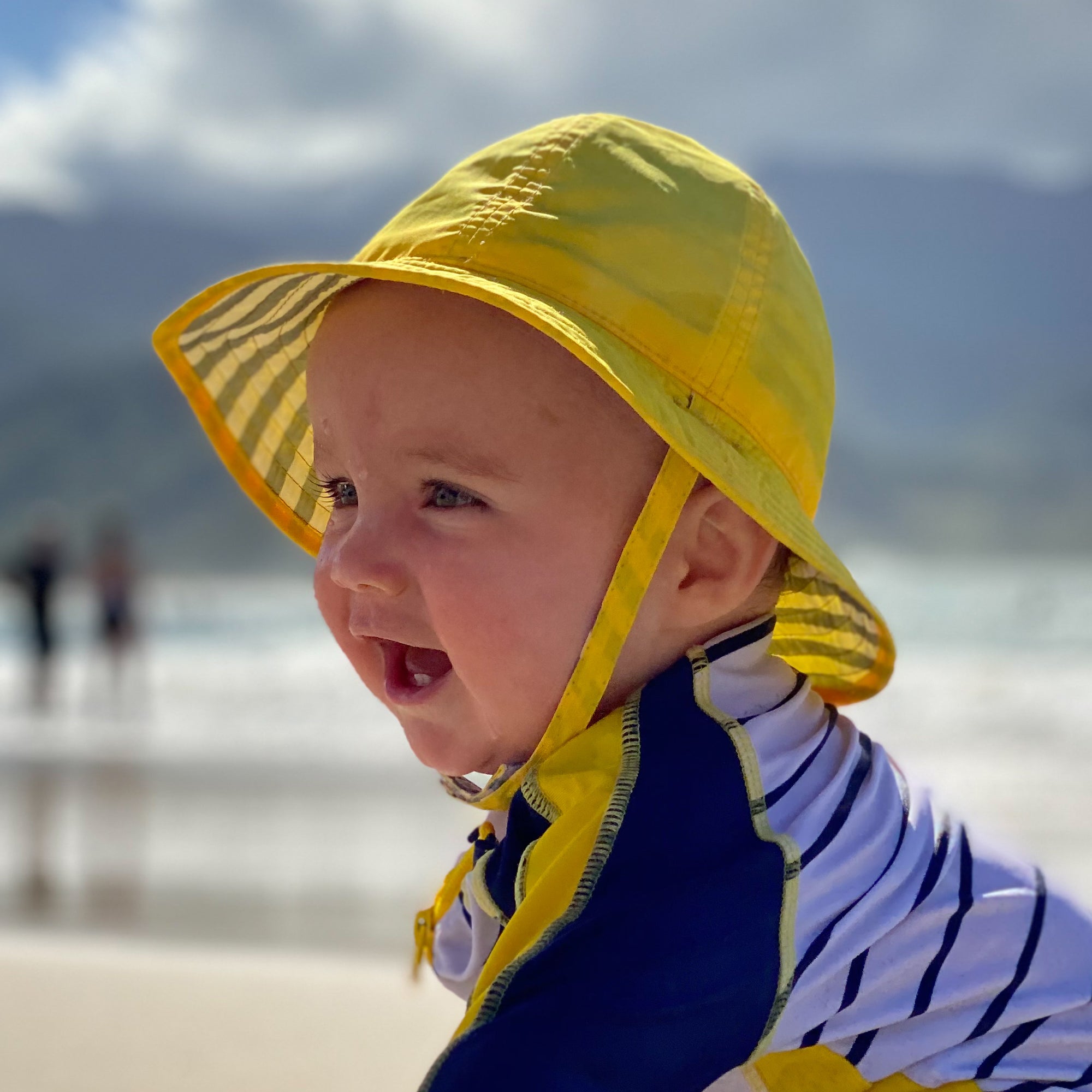 Infant SunSkipper Bucket D4 1t