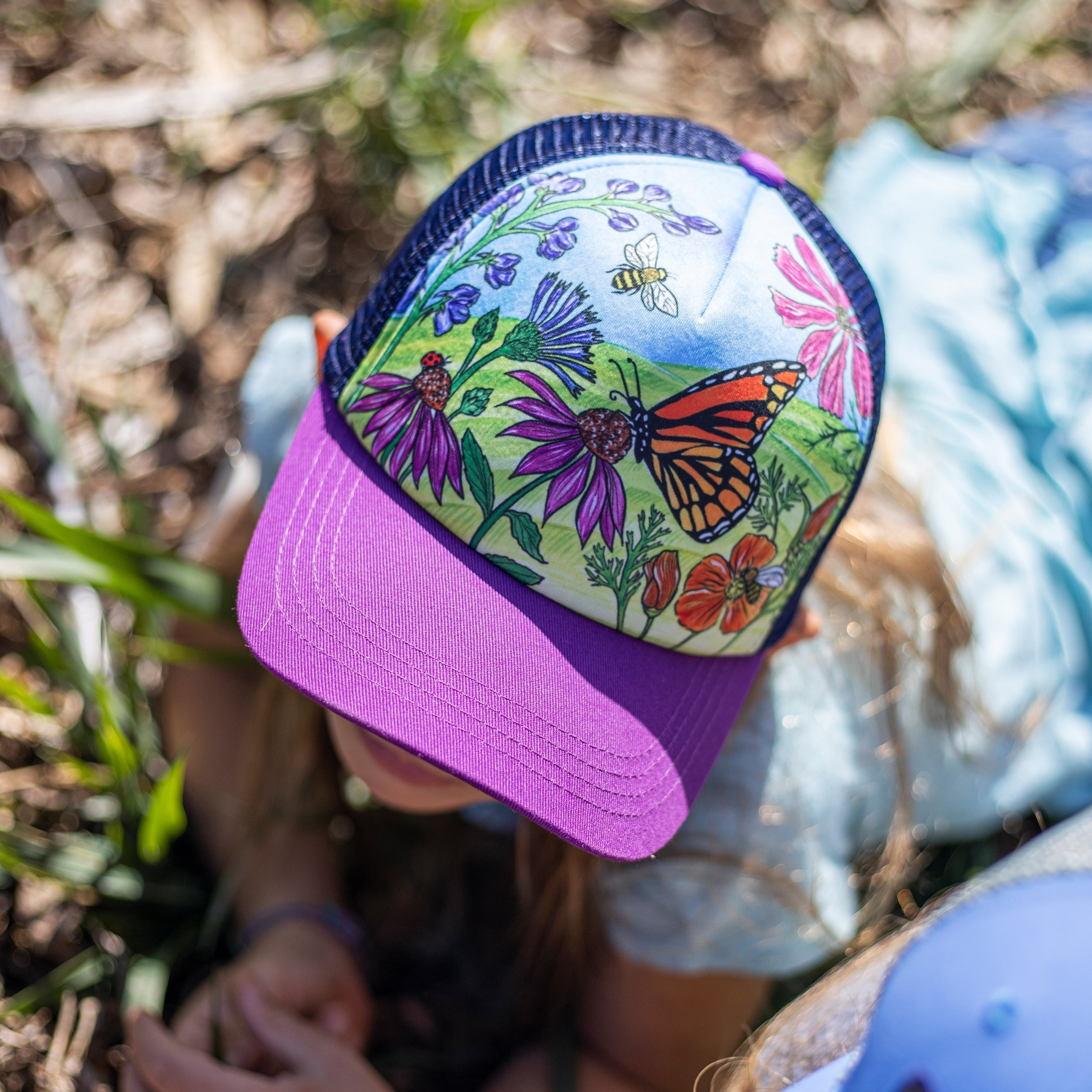 Kids' Butterfly and Bees Trucker J9 jv